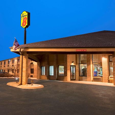 Super 8 By Wyndham Green Bay I-43 Bus. Park Luaran gambar