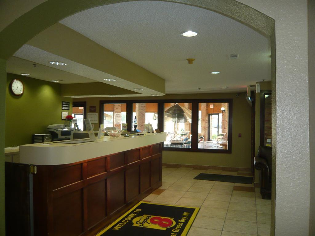 Super 8 By Wyndham Green Bay I-43 Bus. Park Luaran gambar